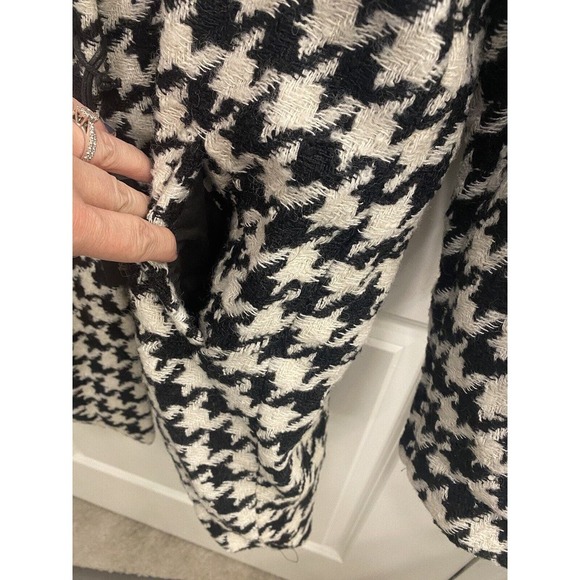 Blank NYC Coat Black And White Mid Length Size Small - Picture 2 of 7